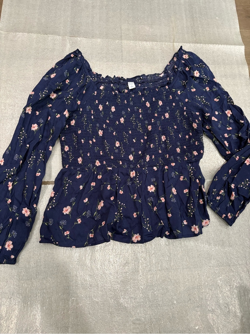 Old Navy Navy Blue Floral Smocked Peplum Blouse